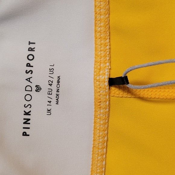 Sculpted Bike Shorts - Picture 6 of 11